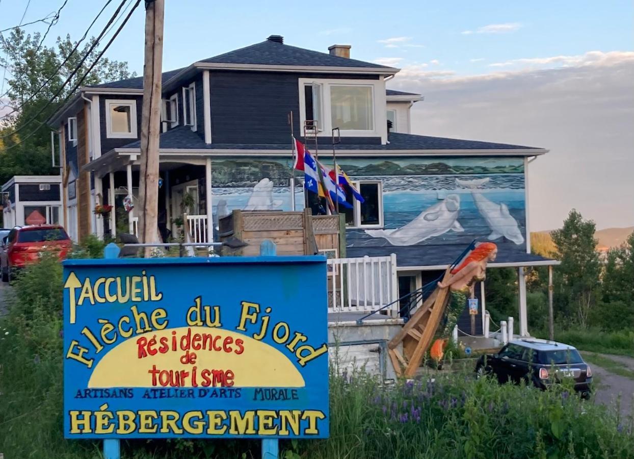 Suite 2 Fleche Du Fjord Vue Saguenay Mont Valin Saint-Fulgence Bagian luar foto