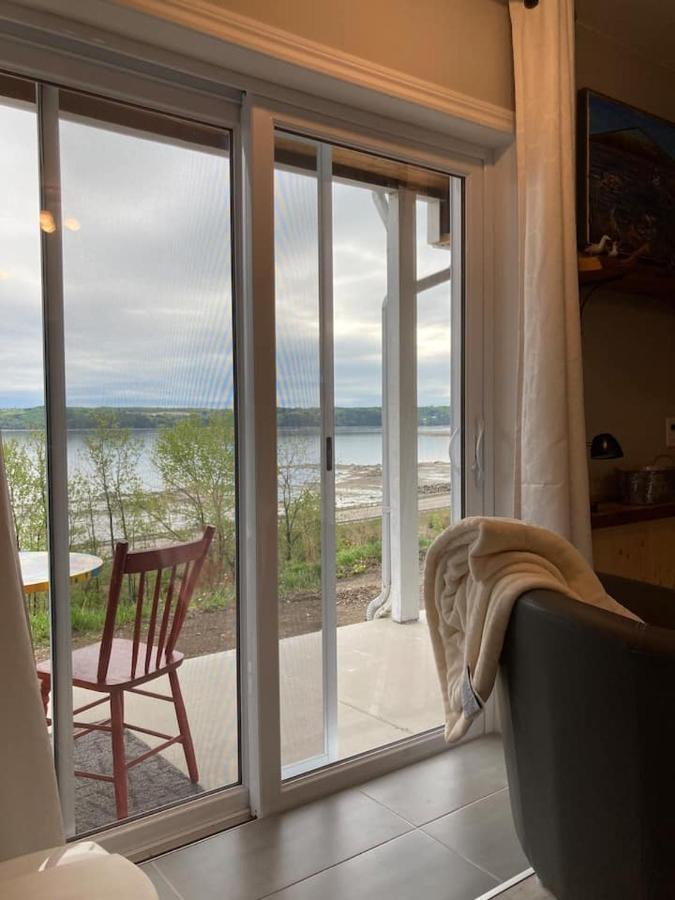 Suite 2 Fleche Du Fjord Vue Saguenay Mont Valin Saint-Fulgence Bagian luar foto